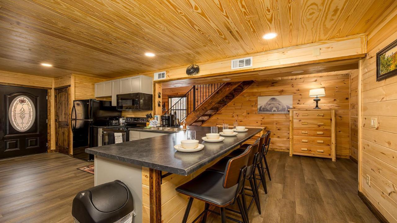 Mountain Whispers Villa Sevierville Exterior photo