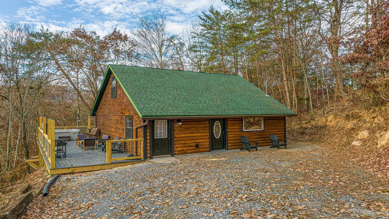 Mountain Whispers Villa Sevierville Exterior photo